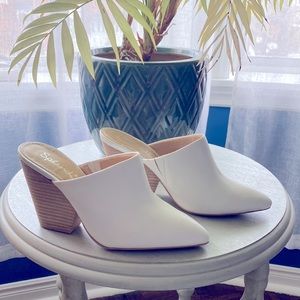 Splendid Brand White Mules Stacked Heels Sz 7.5